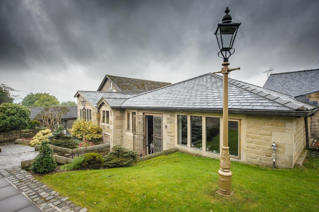 The Saddleworth Hotel Diggle Kültér fotó