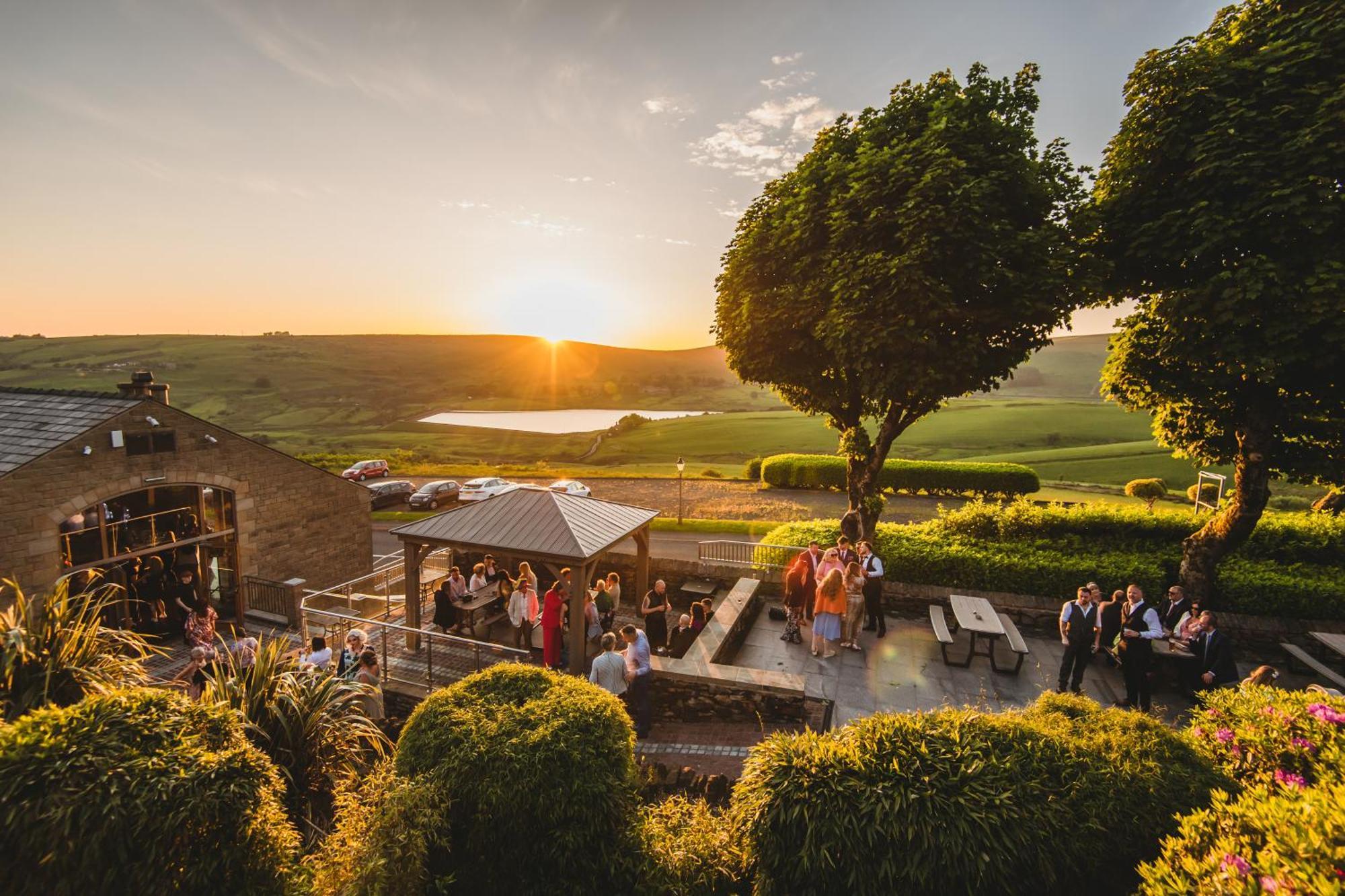 The Saddleworth Hotel Diggle Kültér fotó